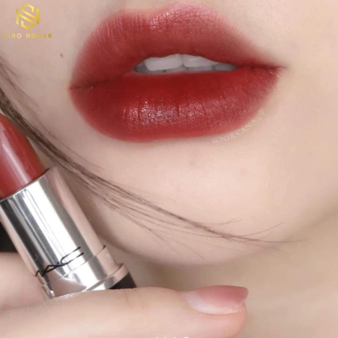  MAC LUSTREGLASS SHEER SHINE