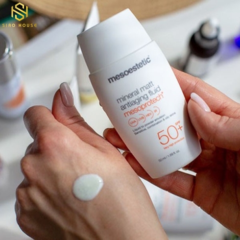 Kem Chống Nắng MESOESTETIC Mesoprotech Mineral Matt SPF50